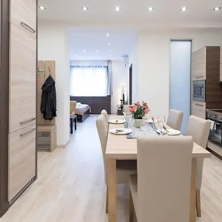 Very Modern And Cozy Ac *
