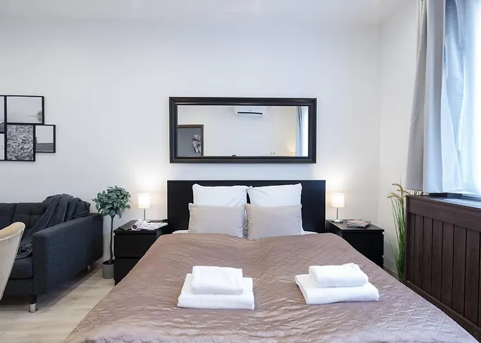 Very Modern And Cozy Ac *