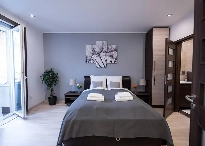 Very Modern And Cozy Ac *