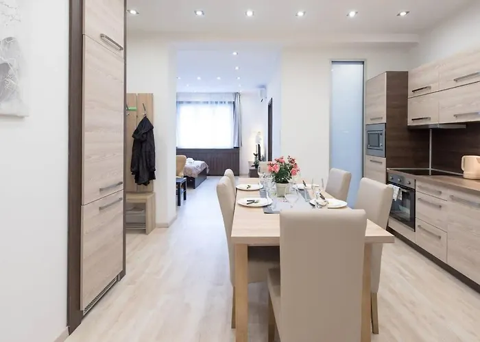 Very Modern And Cozy Ac *