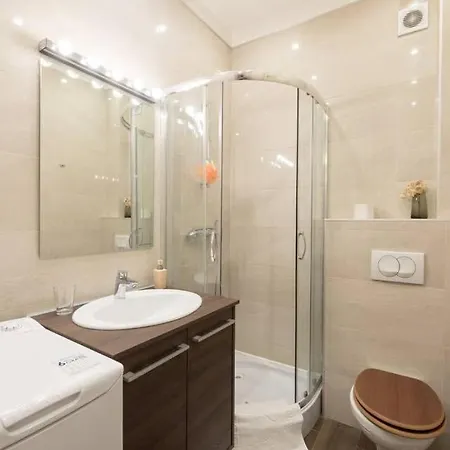 Very Modern And Cozy Ac Apartmán
